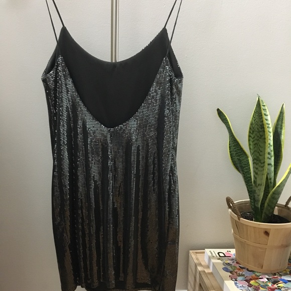 Zara Sequins Dress - Picture 2 of 3